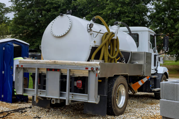 Portable bathroom rental in Roseville, OH